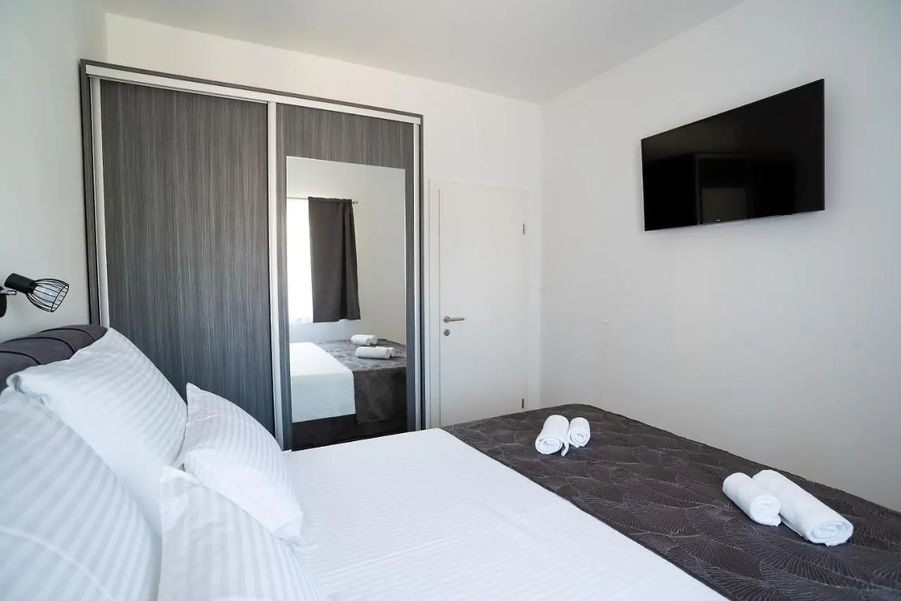 Onyx Croatia
